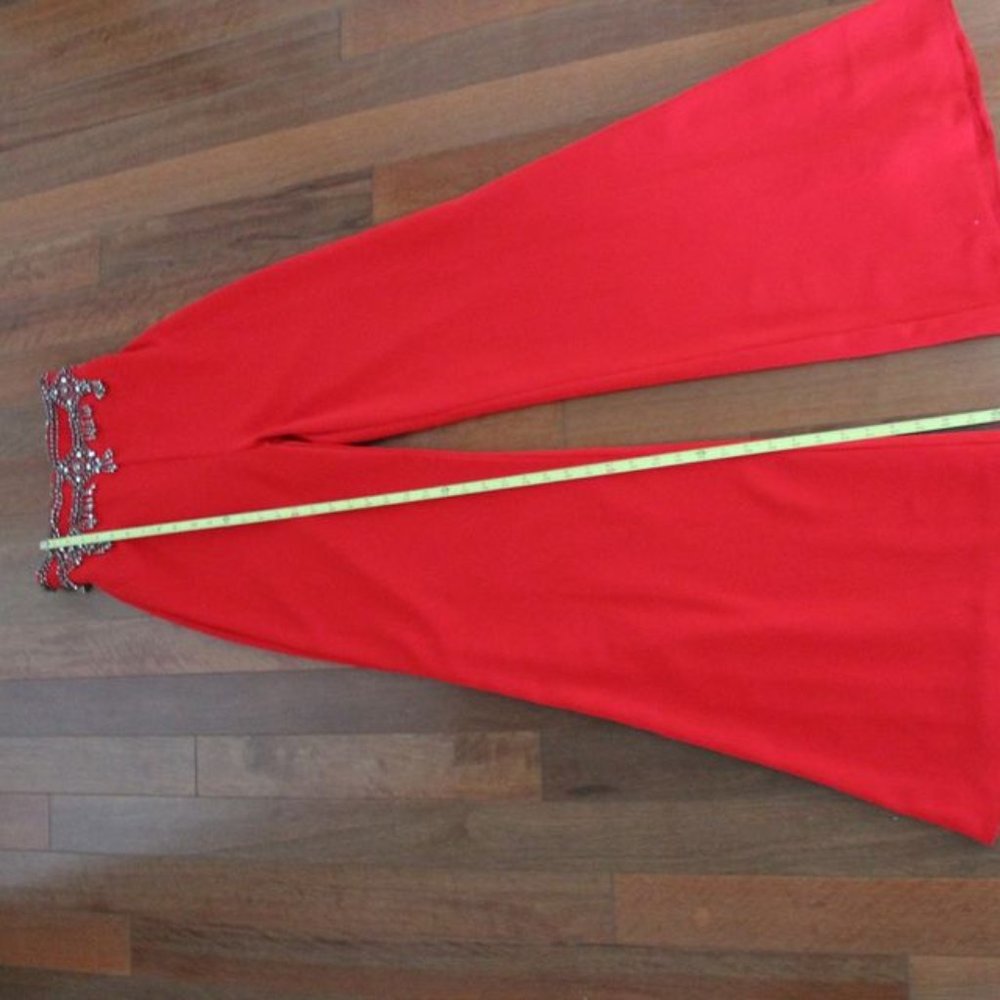 MISS OHIO USA: VIENNA: Custom Red Two Piece - Picture 9 of 10